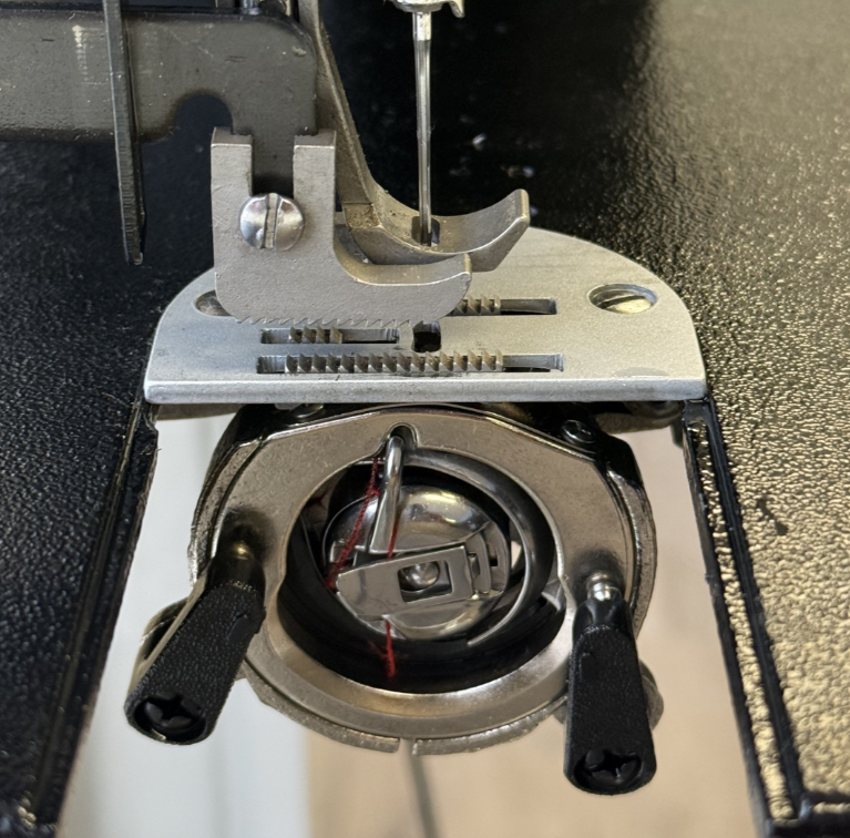 StitchForce Black Edition – Version 220 Volts